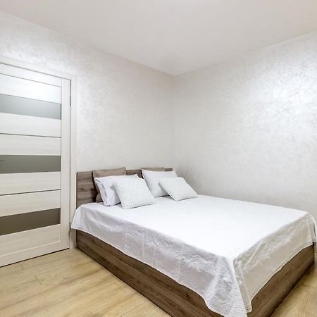 City Center Vip Studio Apartment Львов Экстерьер фото