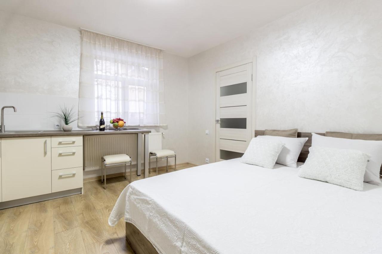 City Center Vip Studio Apartment Львов Экстерьер фото