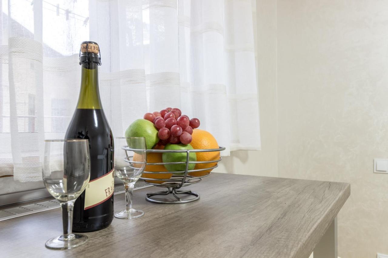 City Center Vip Studio Apartment Львов Экстерьер фото