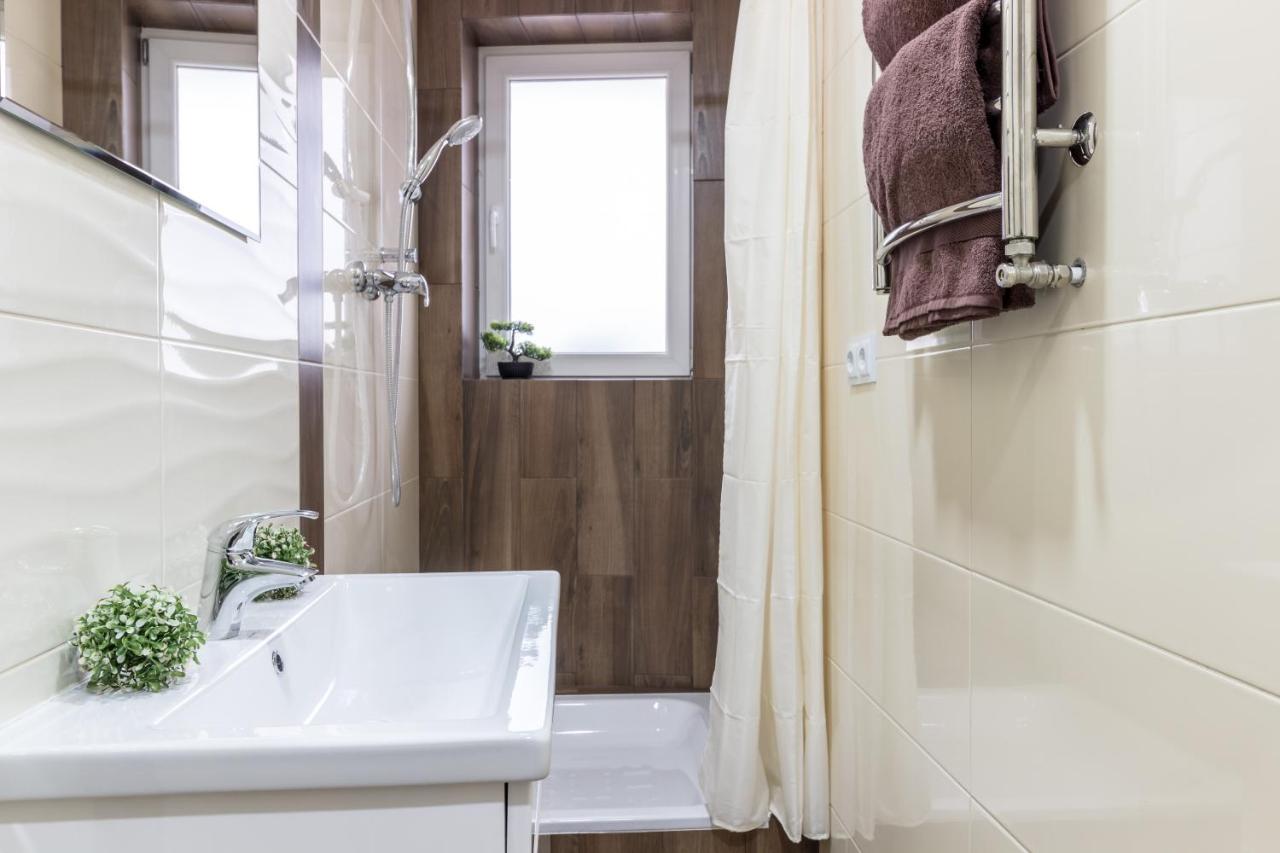 City Center Vip Studio Apartment Львов Экстерьер фото